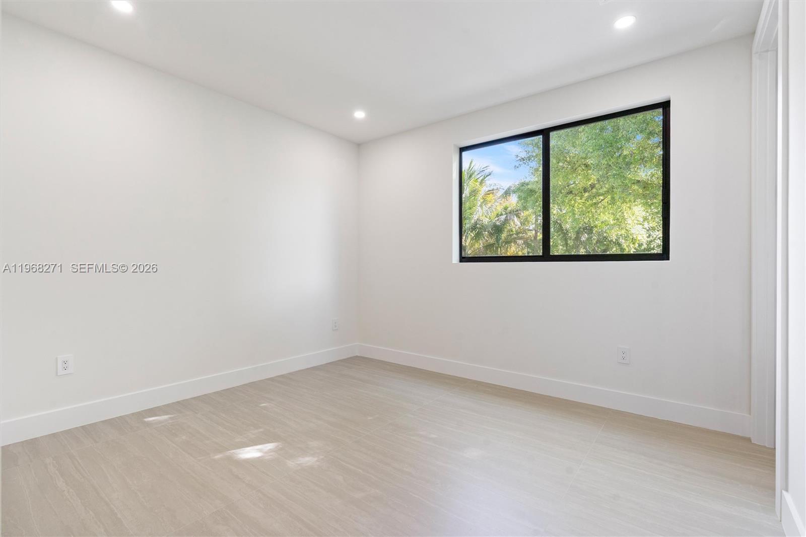 EVERGLADE LAND SALES CO - Residential