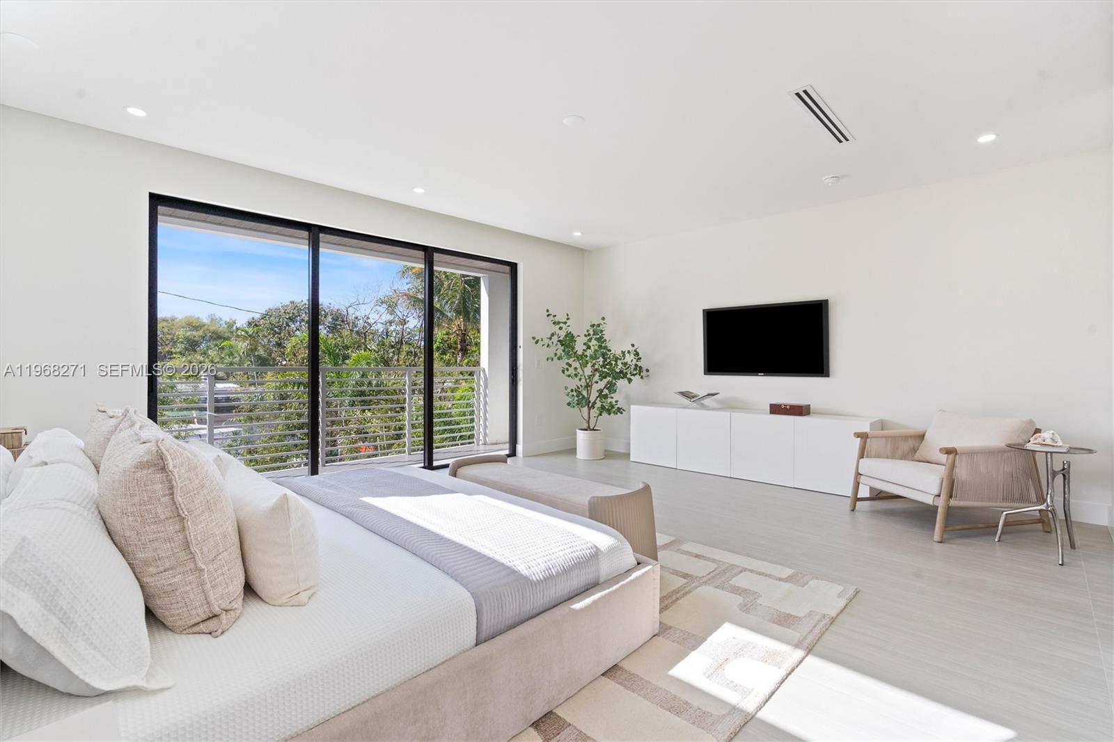 EVERGLADE LAND SALES CO - Residential