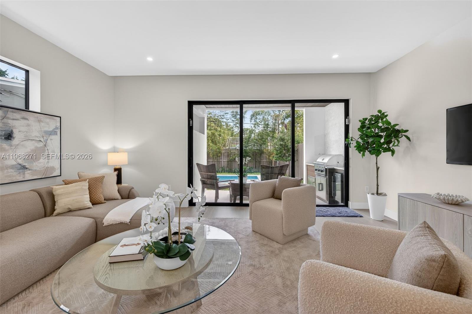 EVERGLADE LAND SALES CO - Residential