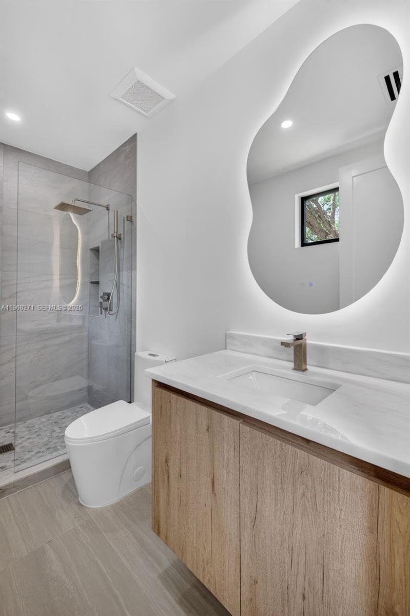 EVERGLADE LAND SALES CO - Residential
