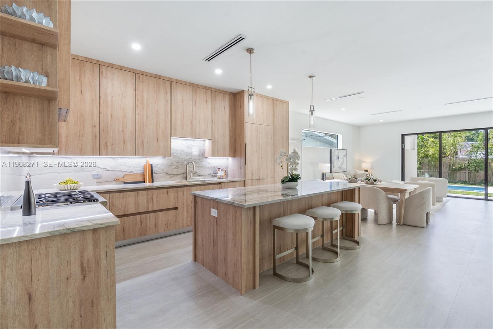 EVERGLADE LAND SALES CO - Residential