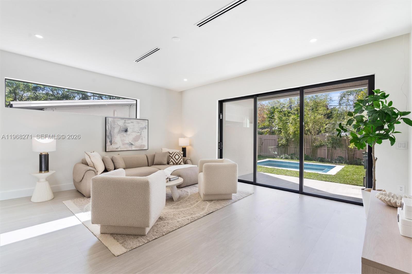 EVERGLADE LAND SALES CO - Residential