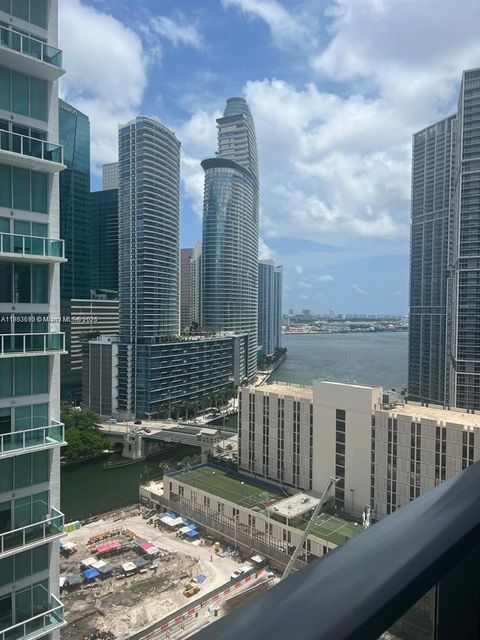 31 SE 6th St 2506 Miami FL 33131