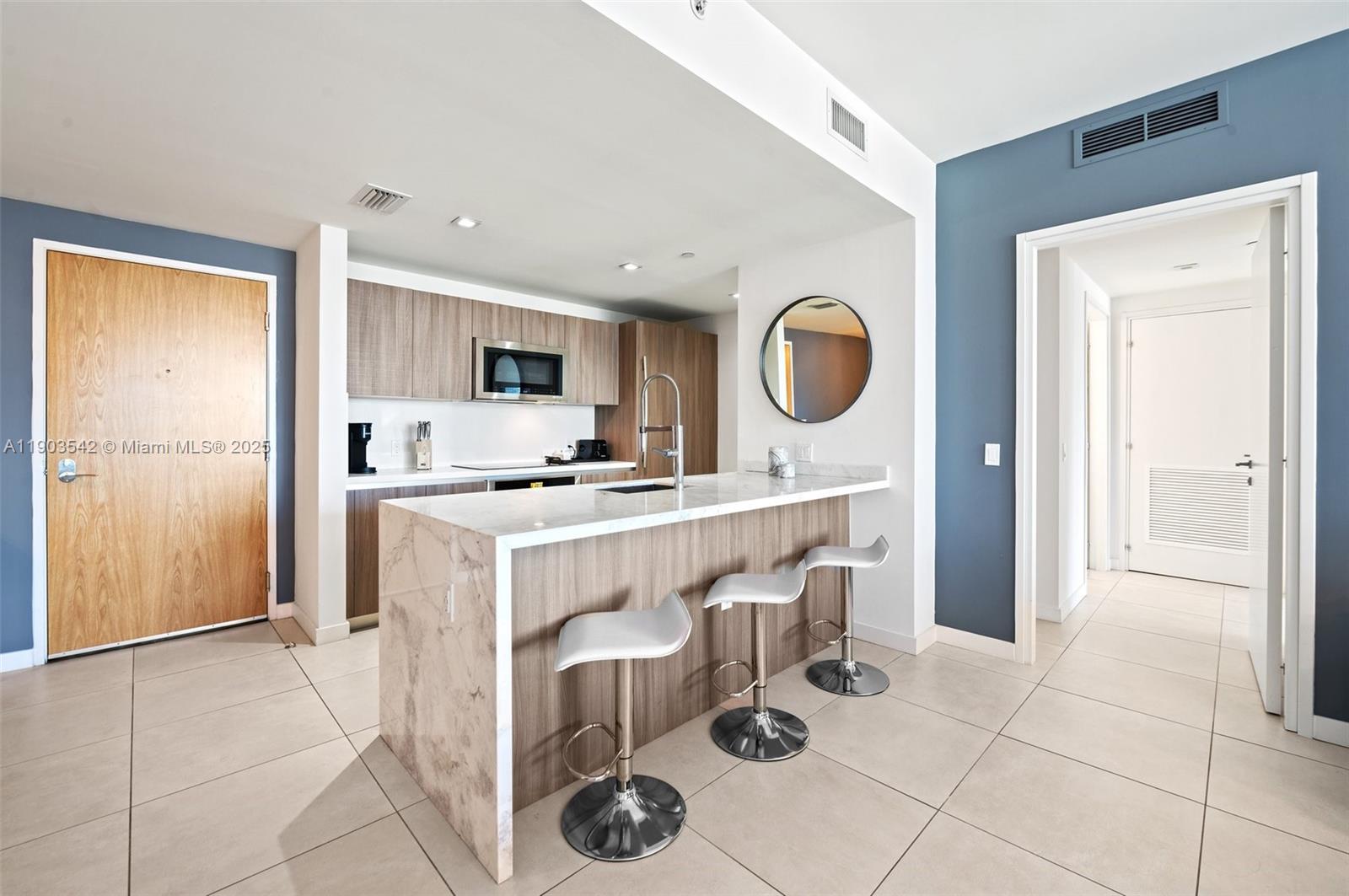 TIFFANY HOUSE CONDO - Residential
