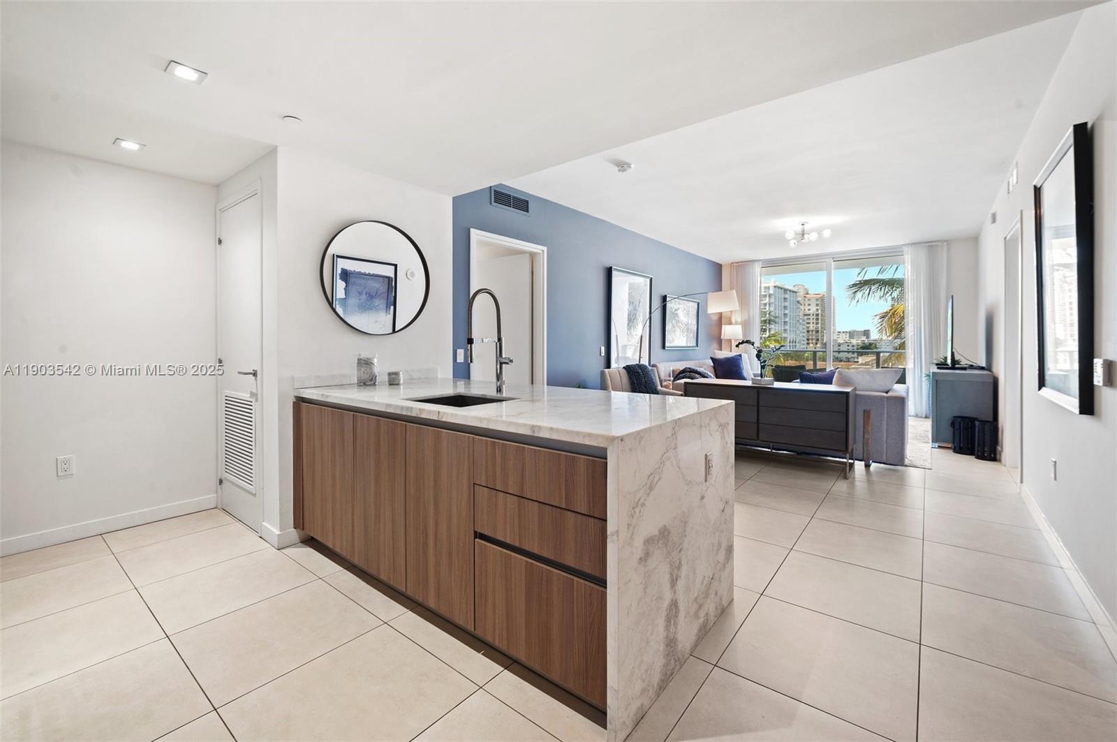TIFFANY HOUSE CONDO - Residential