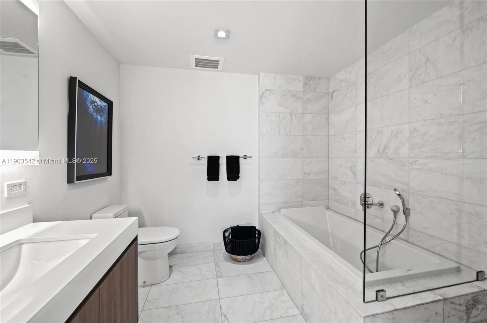 TIFFANY HOUSE CONDO - Residential