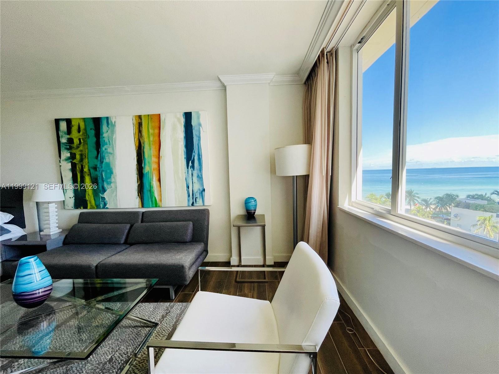 THE AVENTURA BEACH CLUB C - Residential