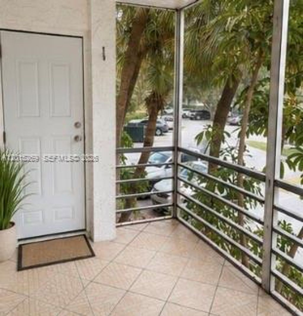 Photo of 4304 NW 9th Ave #3-2H, Deerfield Beach, FL 33064 (MLS # A12015269)
