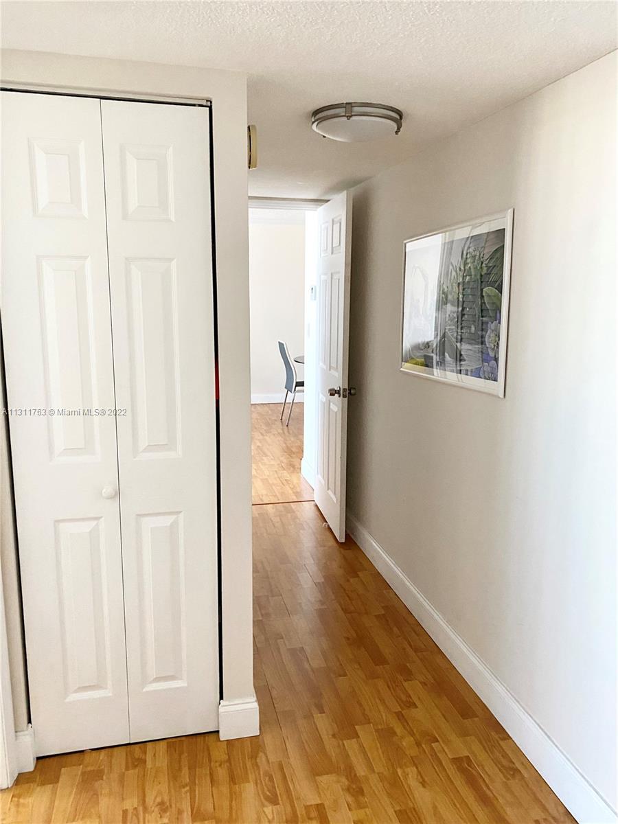 COMMODORE PLAZA CONDO - Residential