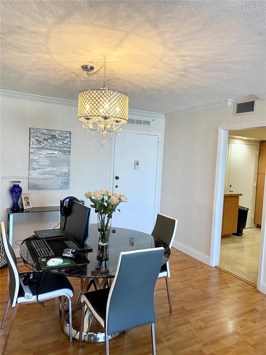 COMMODORE PLAZA CONDO - Residential