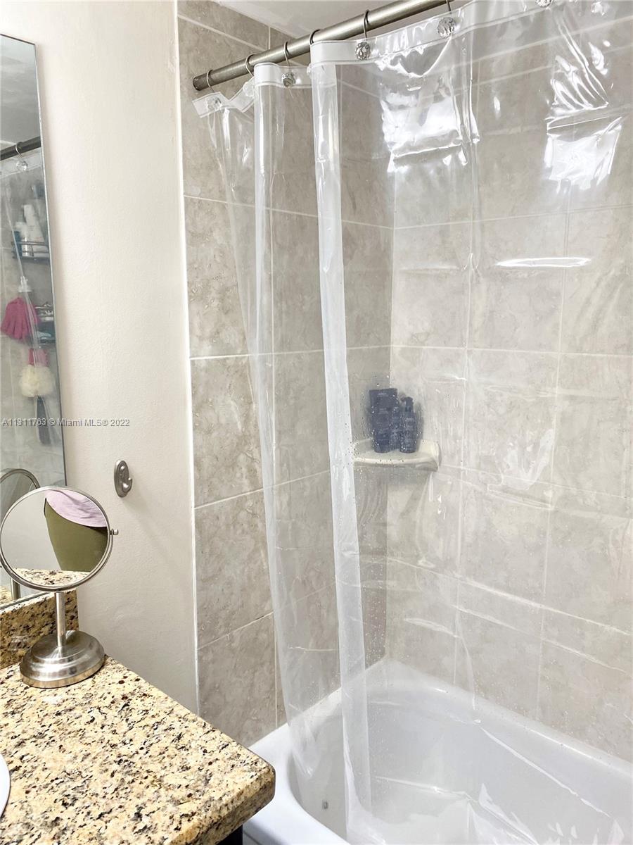 COMMODORE PLAZA CONDO - Residential