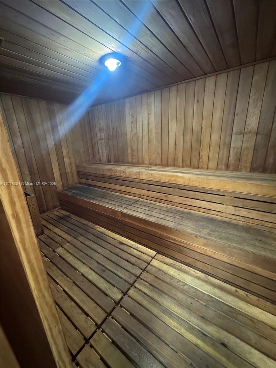 CORONADO CONDO-TOWER II - Residential