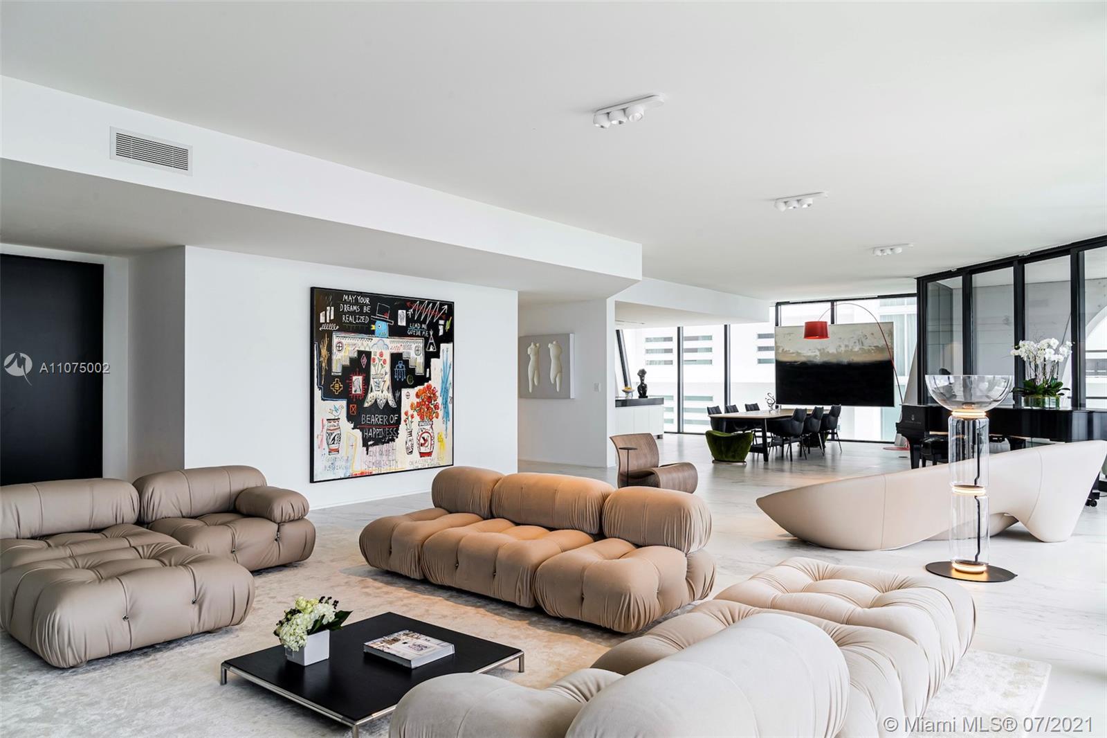 ONE THOUSAND MUSEUM CONDO - Residential