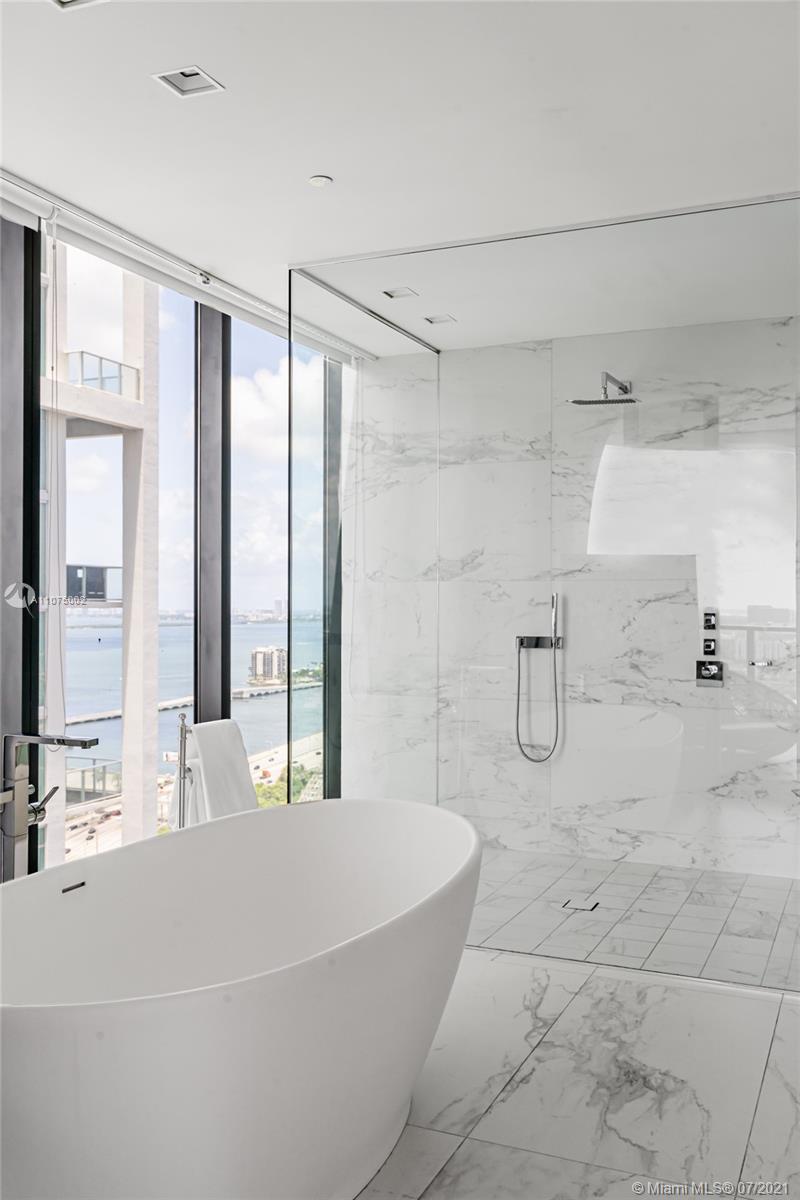 ONE THOUSAND MUSEUM CONDO - Residential