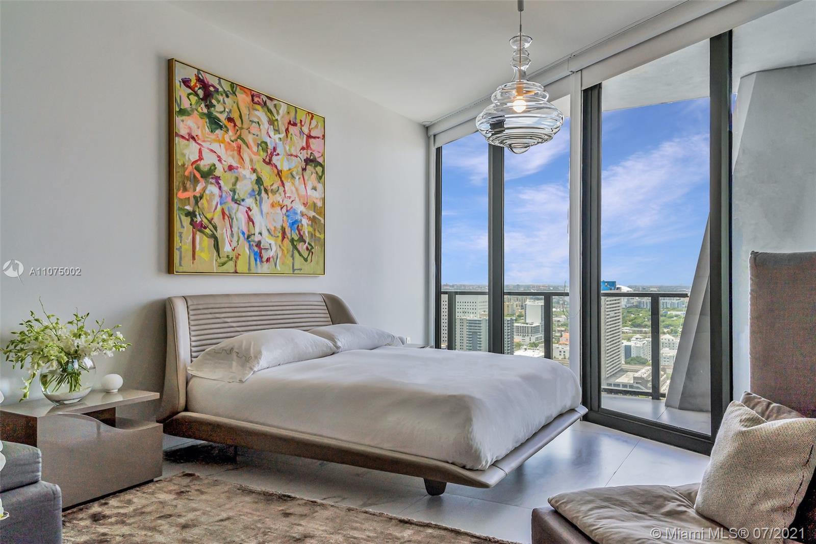 ONE THOUSAND MUSEUM CONDO - Residential