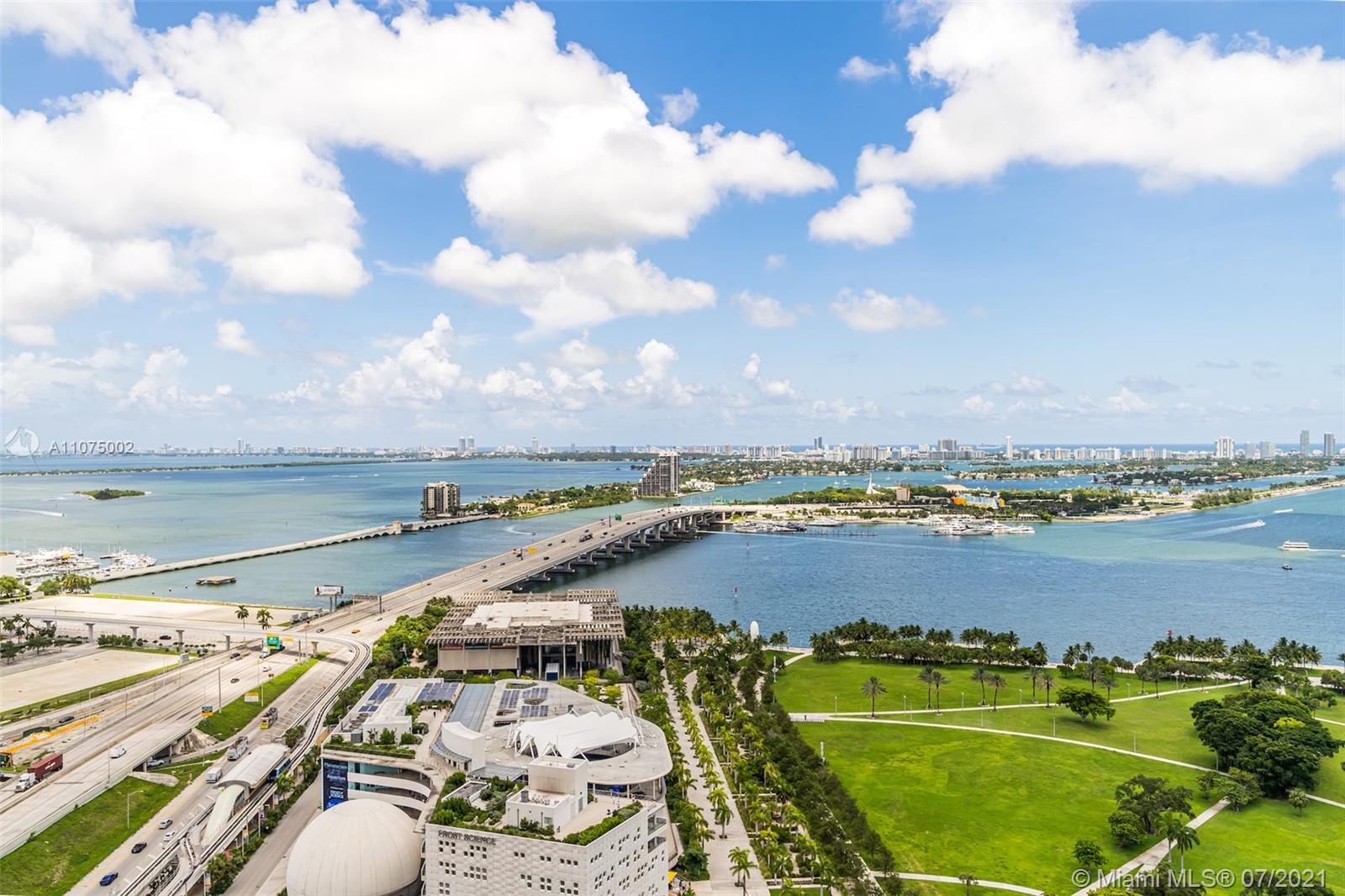 ONE THOUSAND MUSEUM CONDO - Residential