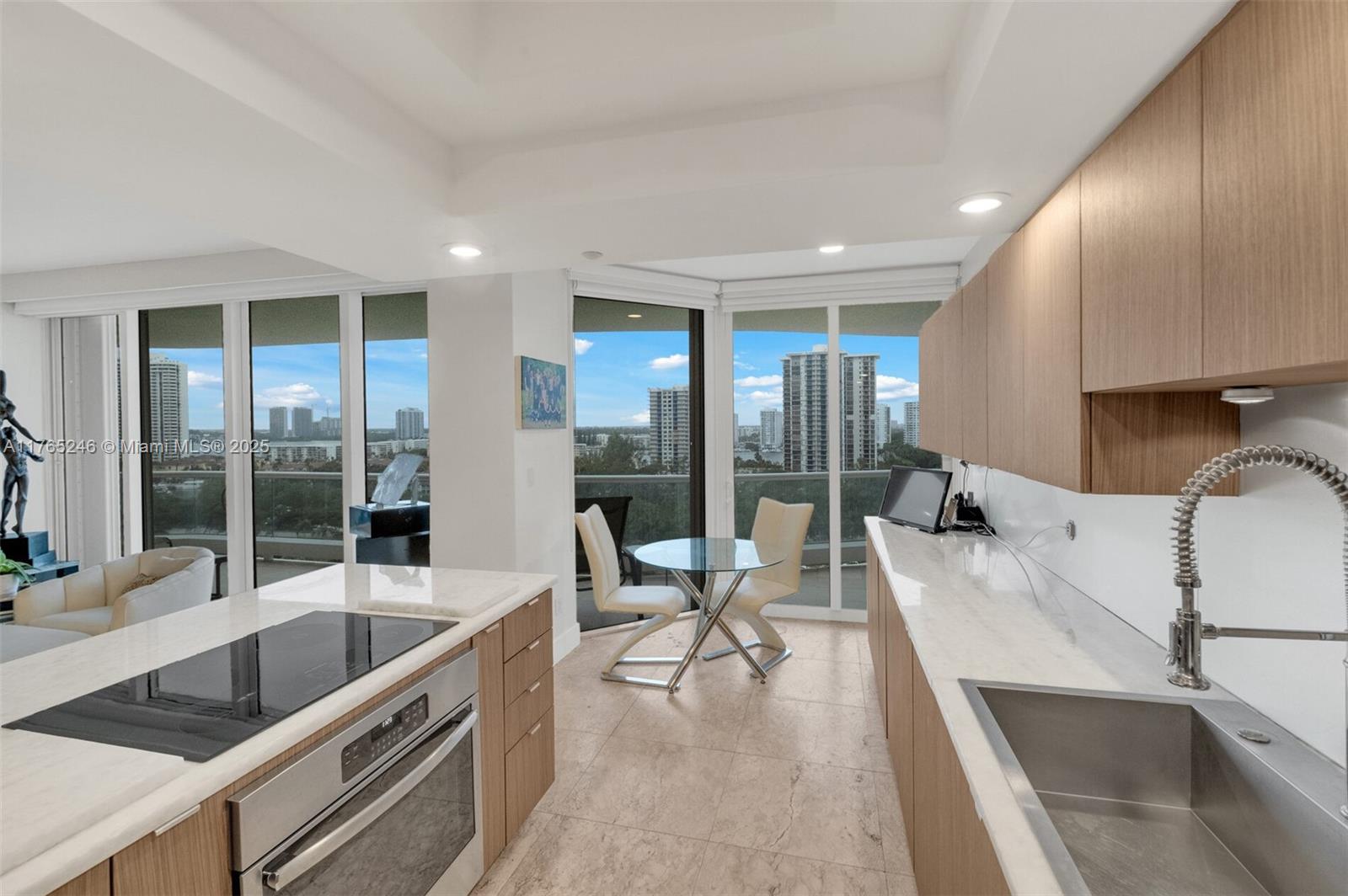 7000 Island Blvd 1208, Aventura, Miami-Dade County, Florida - 2 Bedrooms  
2 Bathrooms - 