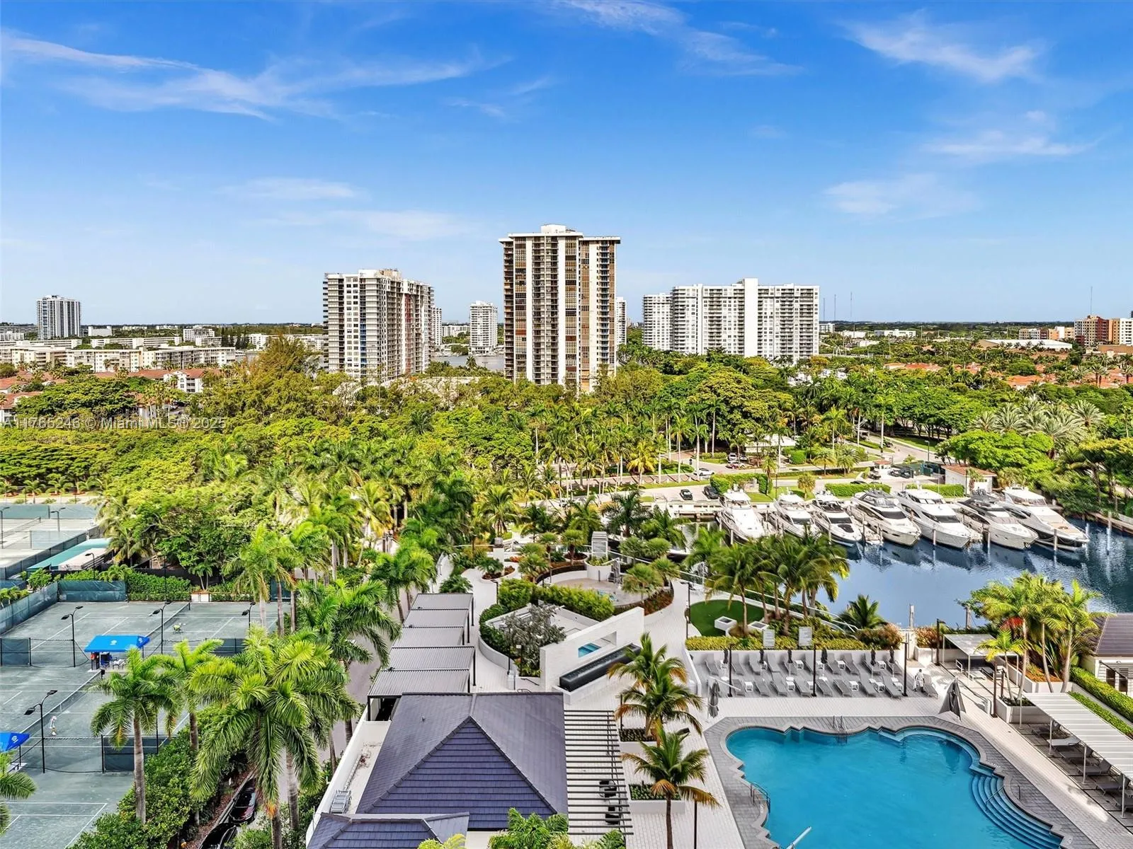 Aventura, Florida 33160, United States, 2 Bedrooms Bedrooms, ,2 BathroomsBathrooms,Residential,Active,105903