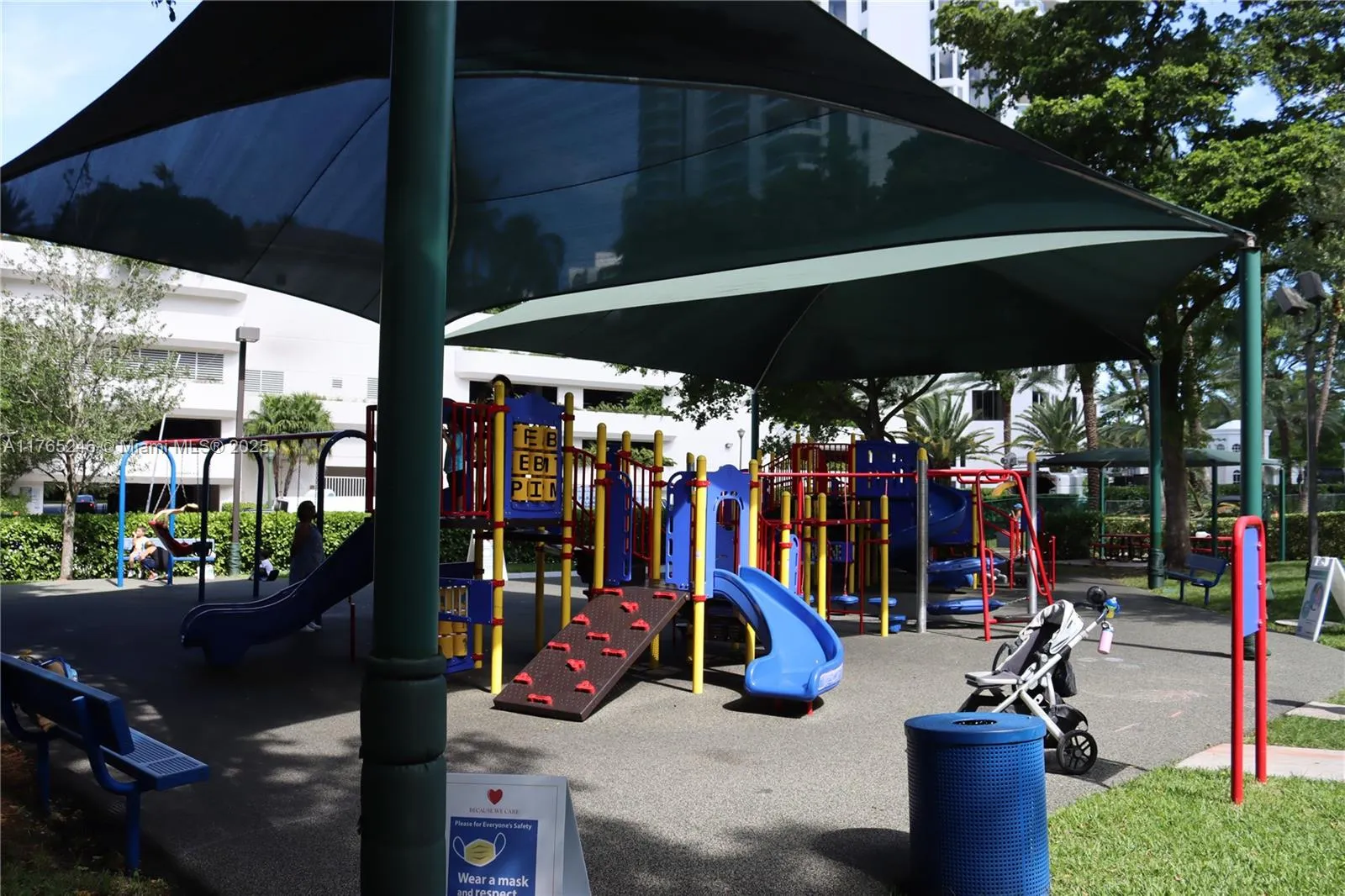 Aventura, Florida 33160, United States, 2 Bedrooms Bedrooms, ,2 BathroomsBathrooms,Residential,Active,105903