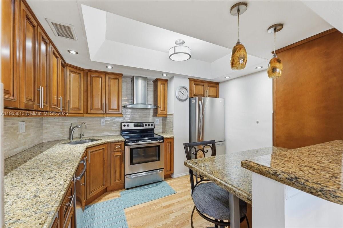 GALT OCEAN CLUB CONDO - Residential Lease