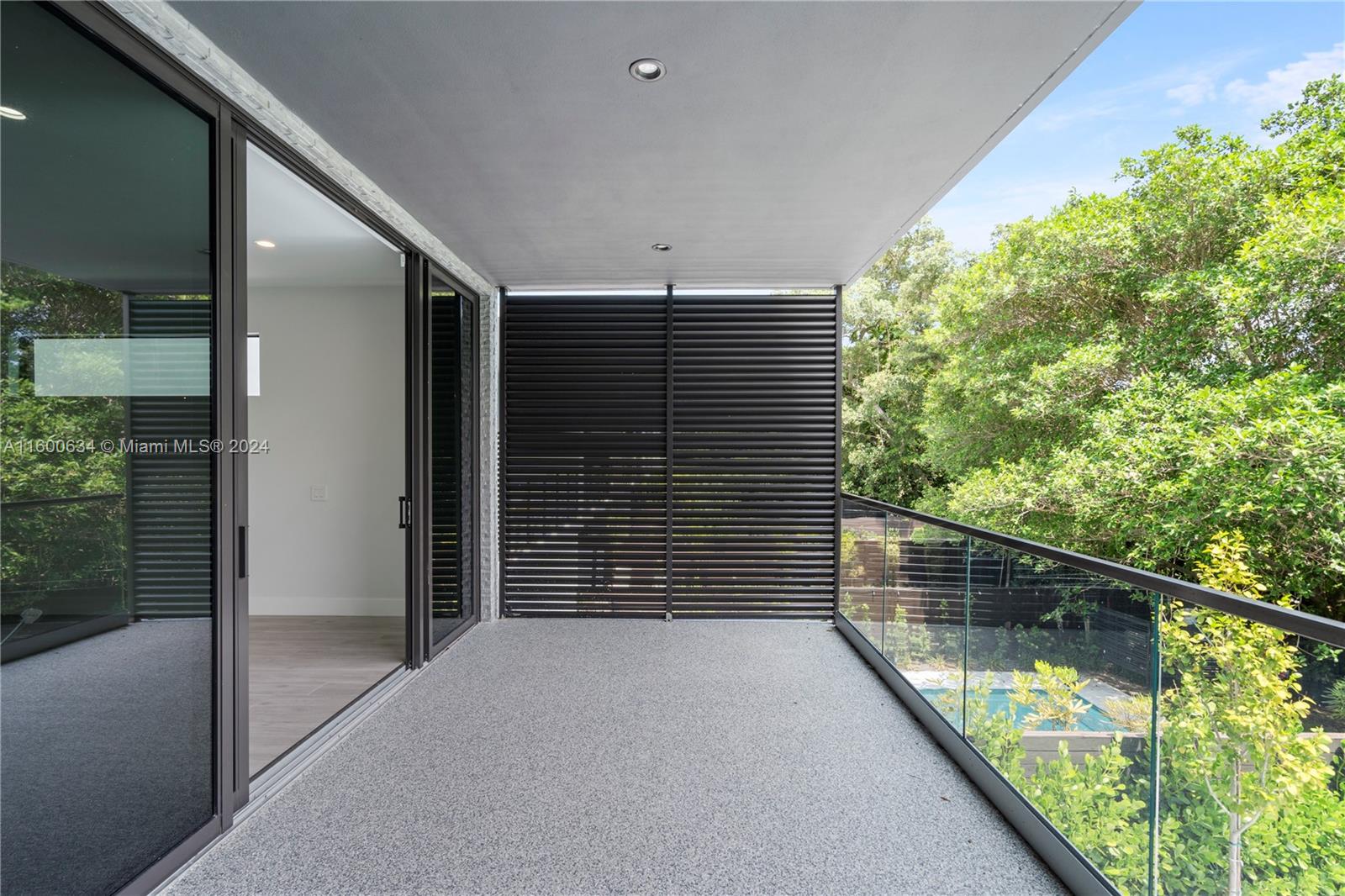 FROW HOMESTEAD - Residential