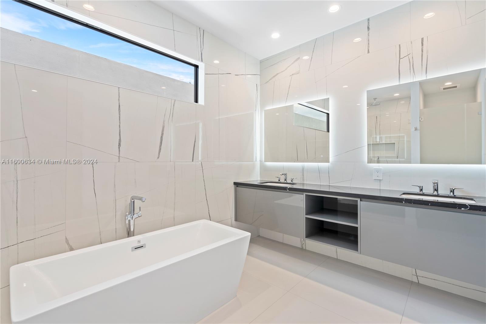 FROW HOMESTEAD - Residential