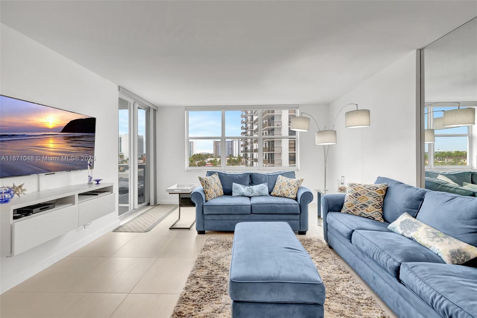 3015 N Ocean Blvd 5B