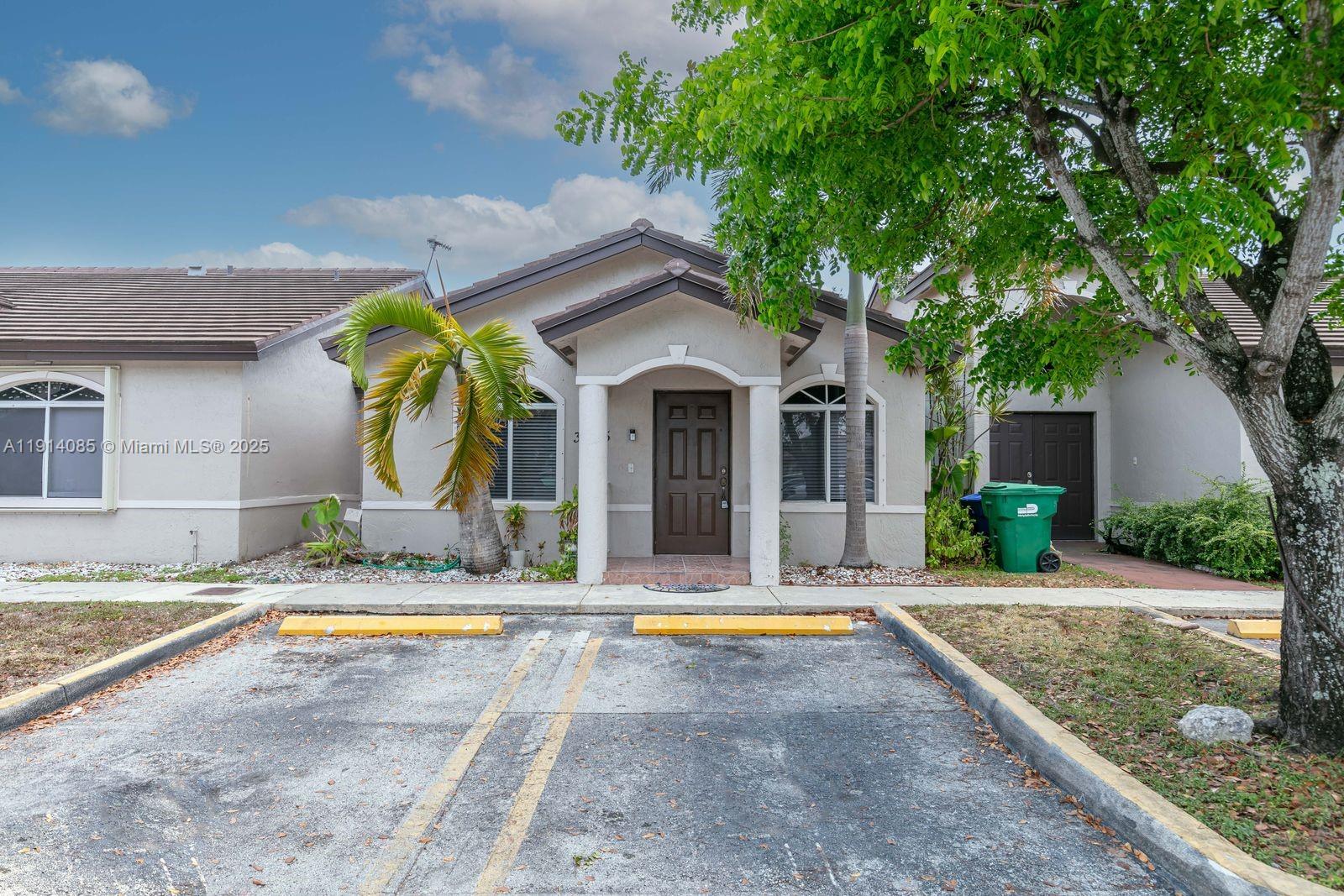 IBIS VILLA AT MIAMI GARDE - Residential Lease