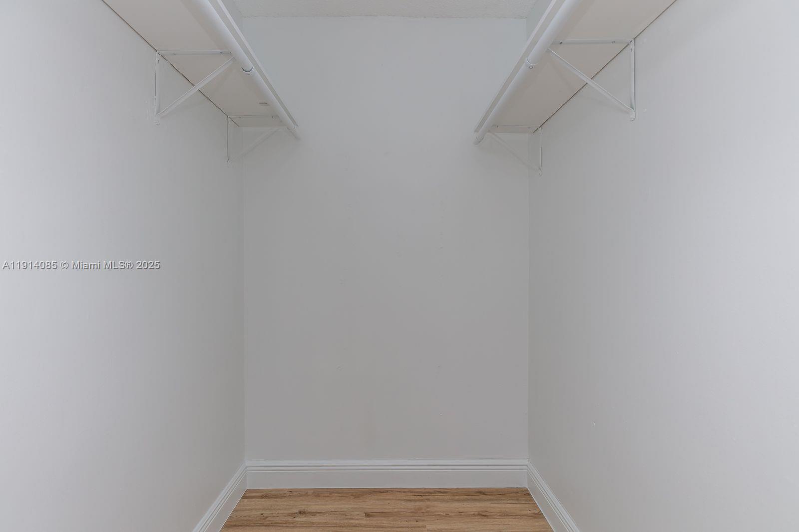 IBIS VILLA AT MIAMI GARDE - Residential Lease