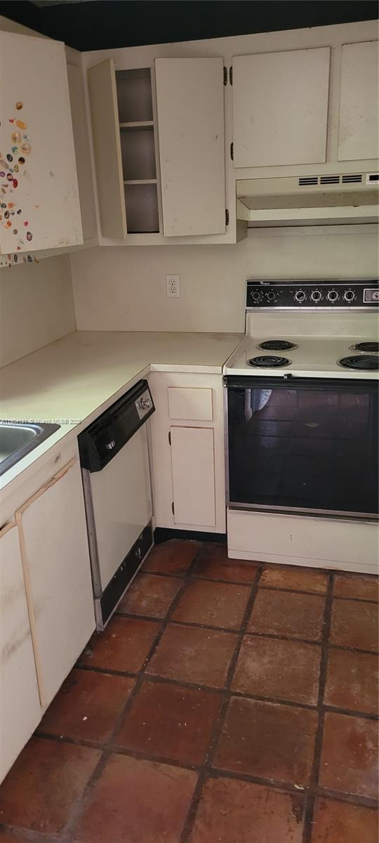 SNUG HARBOR - Residential