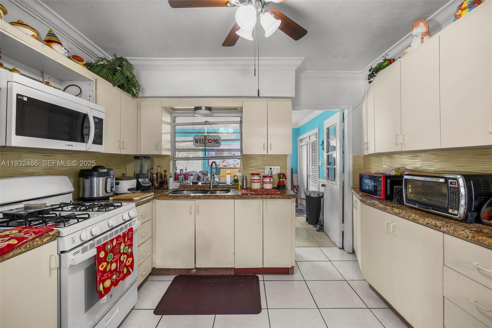 PALM SPRINGS 1ST ADDN - Residential