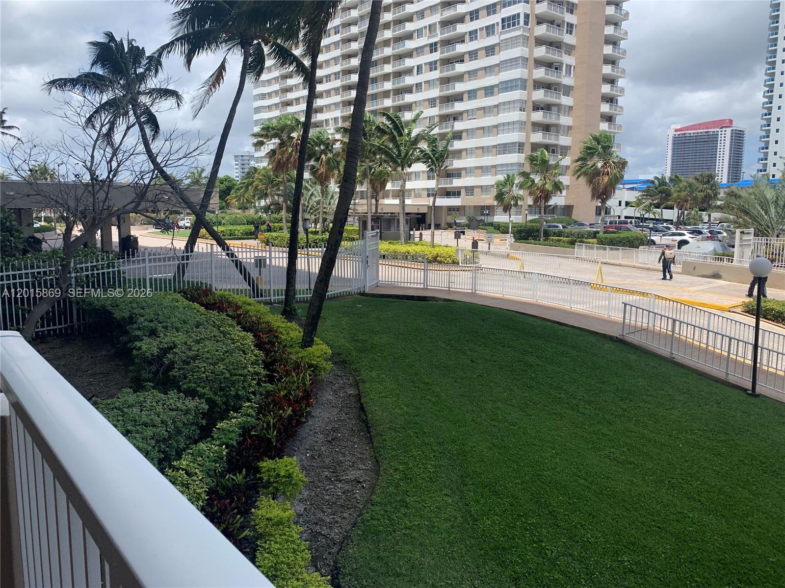 HEMISPHERES CONDO - Residential Lease