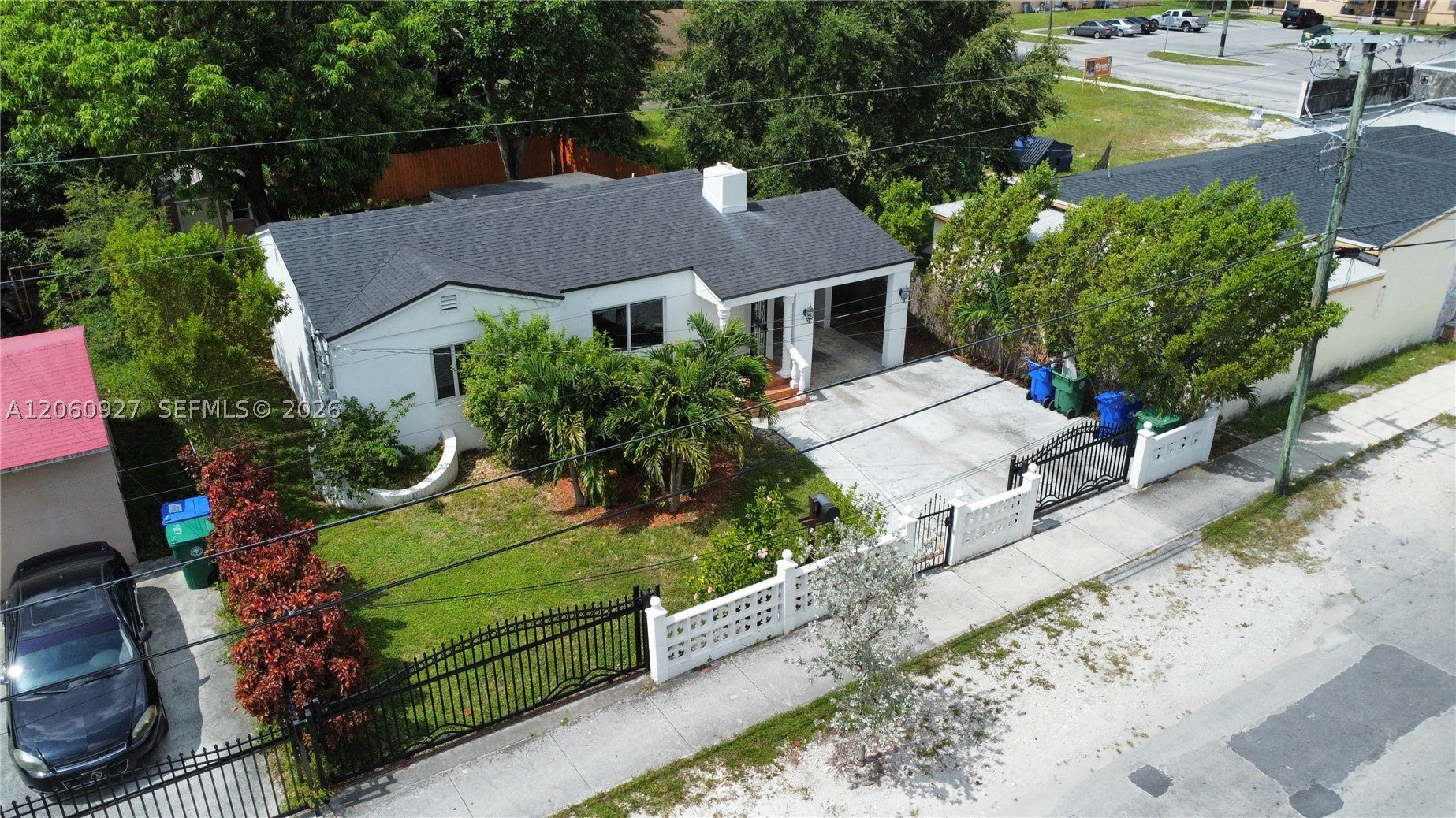 180 NW 67th St