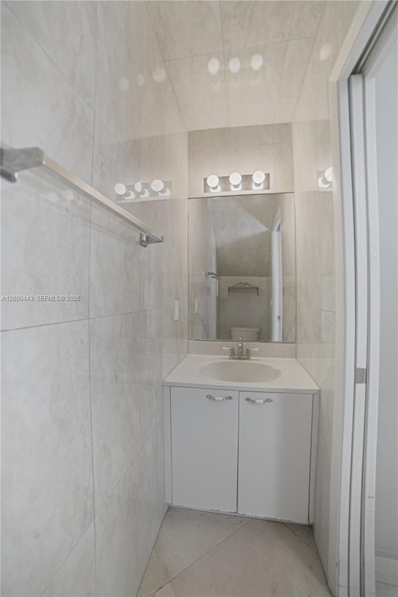 CORAL BAY PARCELS G - Residential