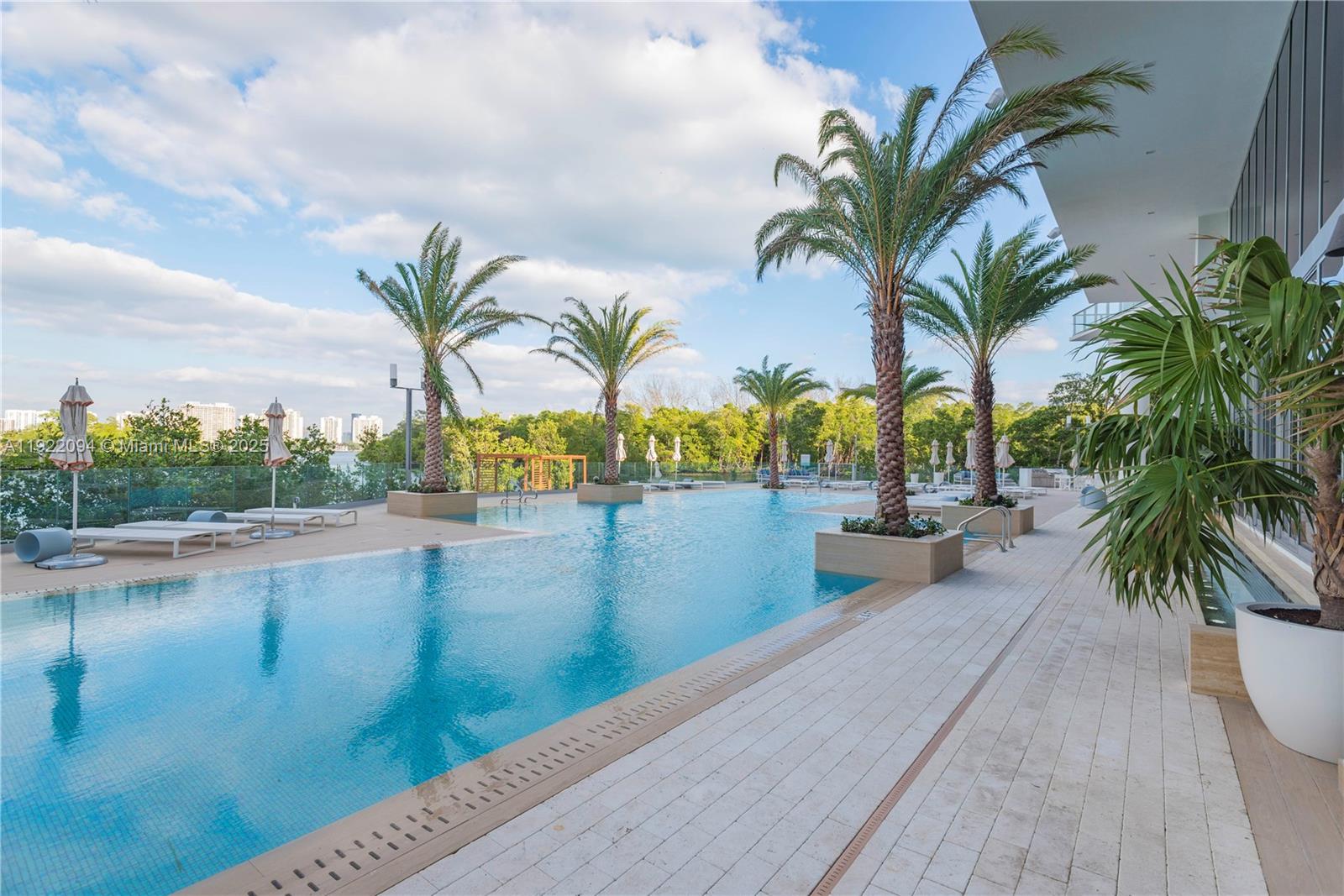 THE HARBOUR SOUTH CONDO - Residential Lease