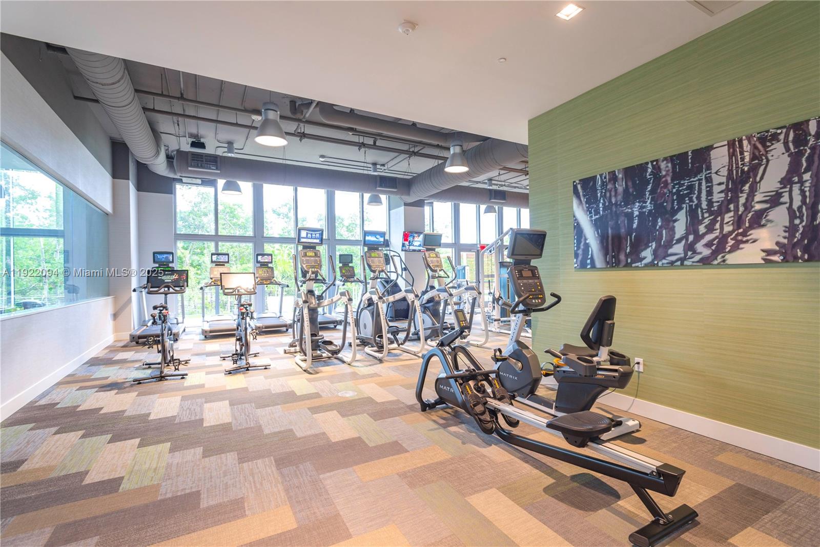 THE HARBOUR SOUTH CONDO - Residential Lease