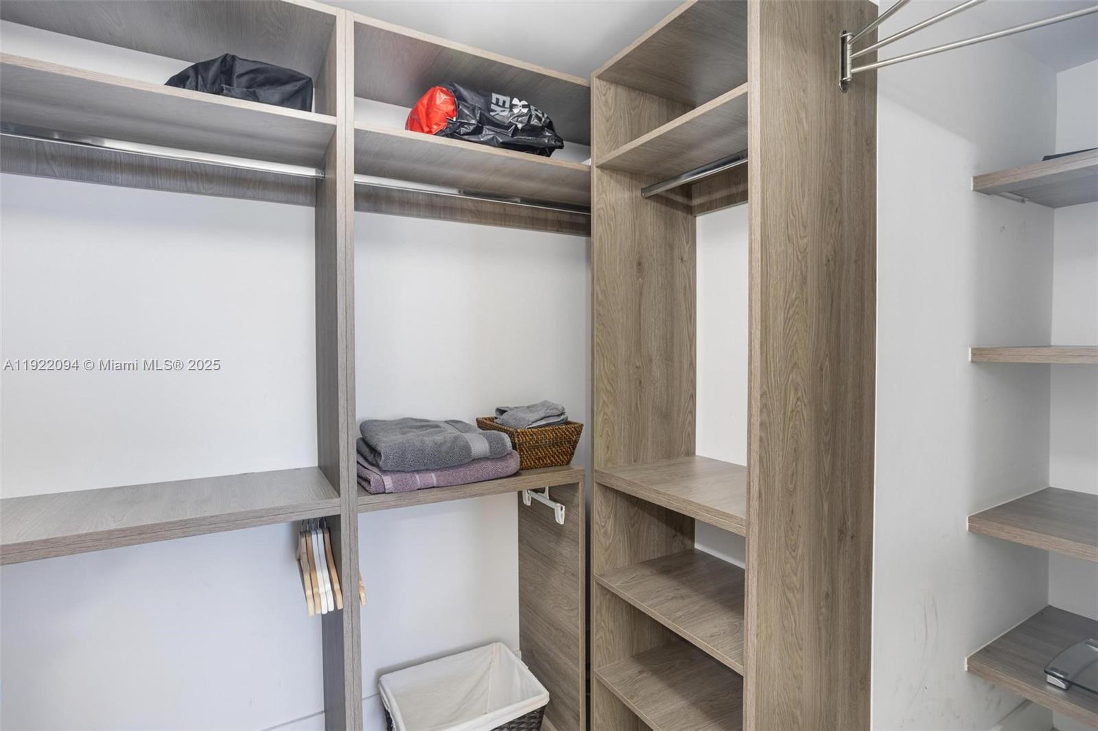 THE HARBOUR SOUTH CONDO - Residential Lease