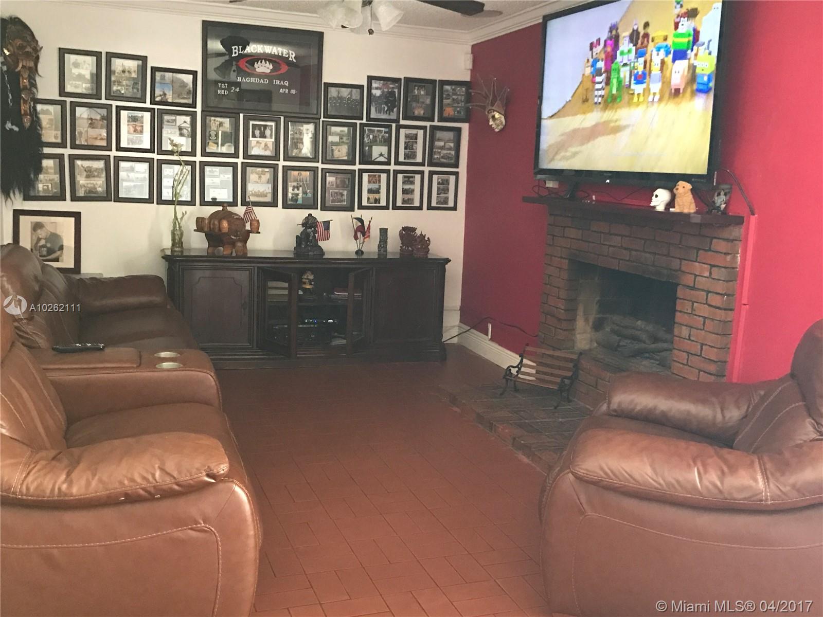 HERITAGE HOMES - Residential