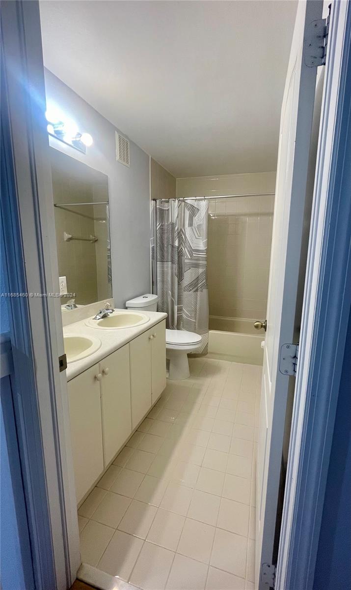 PARCEL I NAUTICA PLAT - Residential Lease