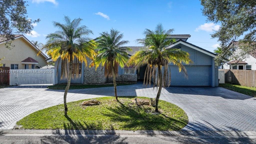 CYPRESS GLEN - Residential