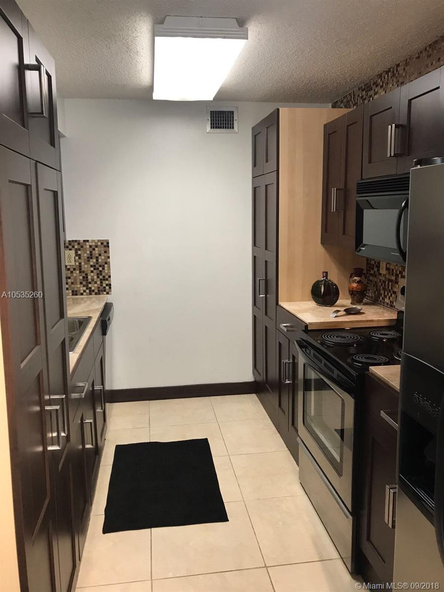 THE GREENS AT DORAL CONDO - Residential Lease