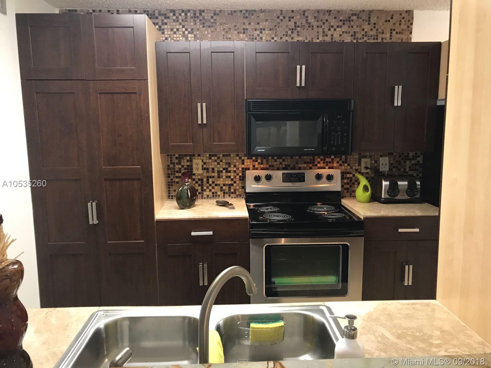 THE GREENS AT DORAL CONDO - Residential Lease