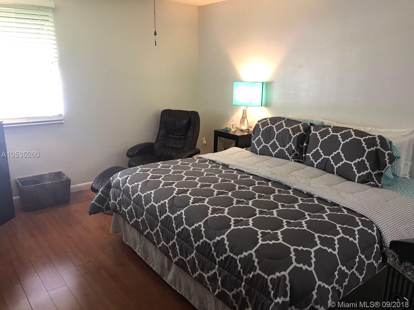 THE GREENS AT DORAL CONDO - Residential Lease
