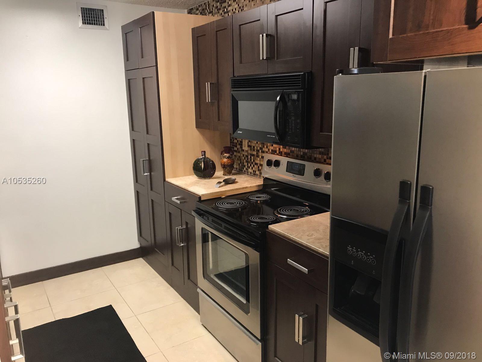 THE GREENS AT DORAL CONDO - Residential Lease