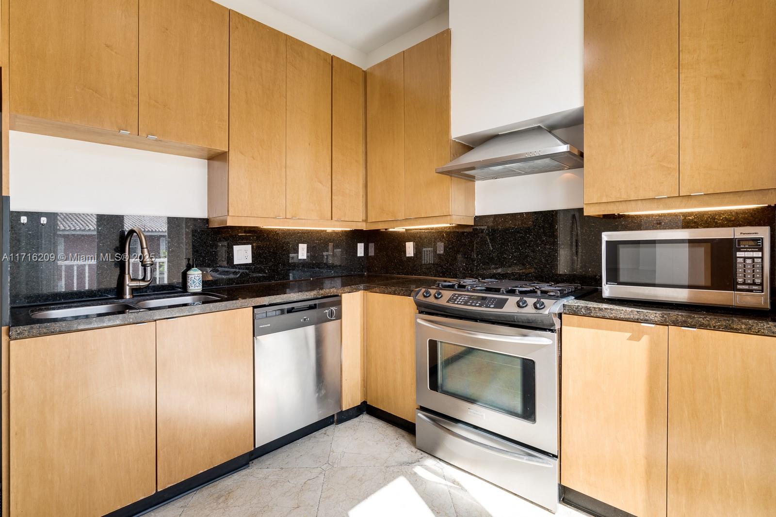 CORAL GABLES SEC K REV - Residential Income