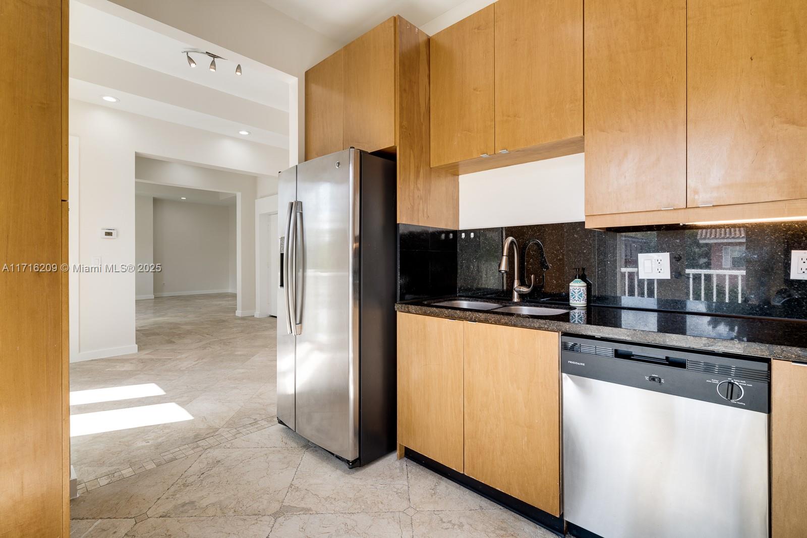 CORAL GABLES SEC K REV - Residential Income