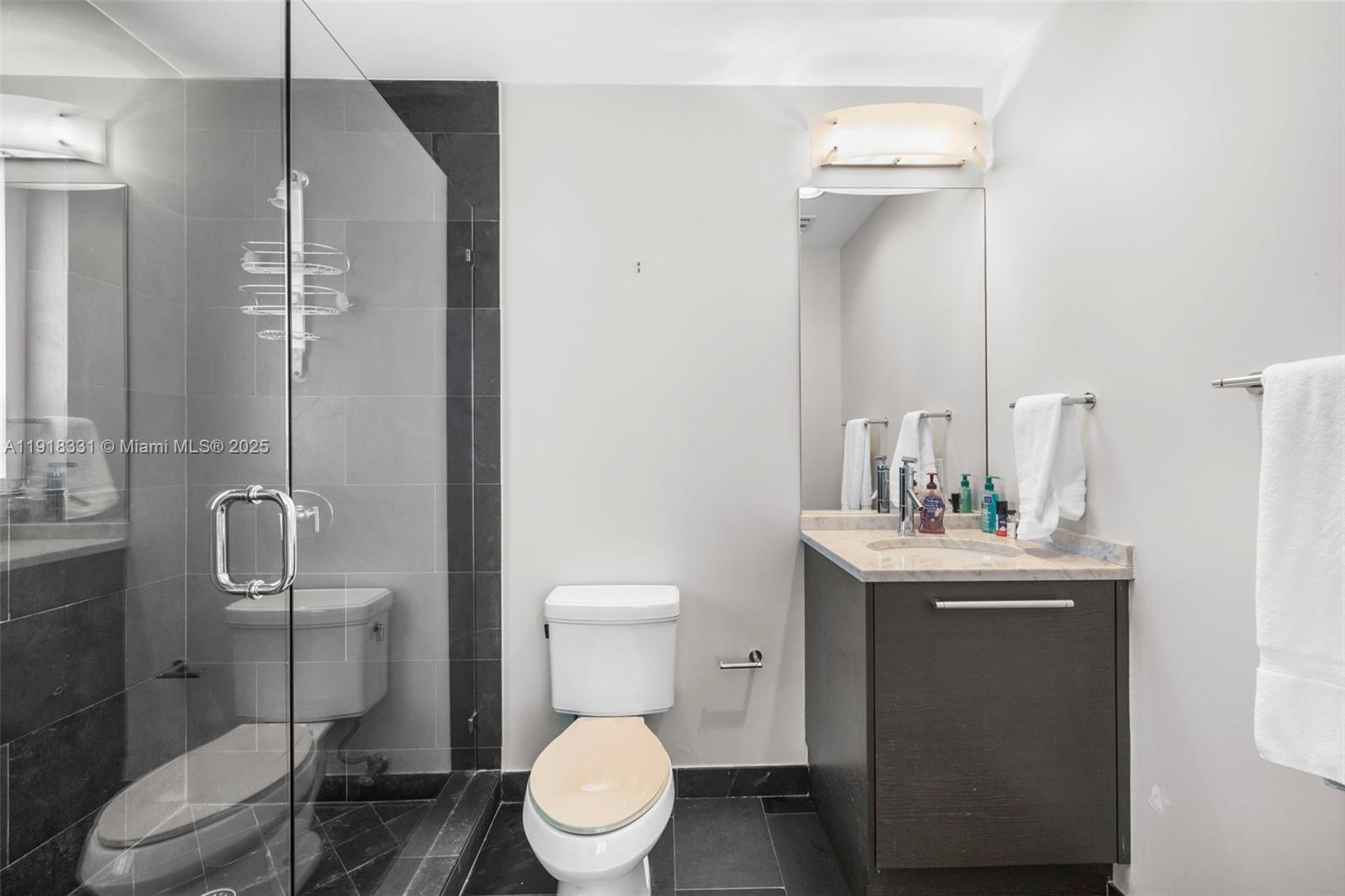 900 BISCAYNE BAY CONDO - Residential