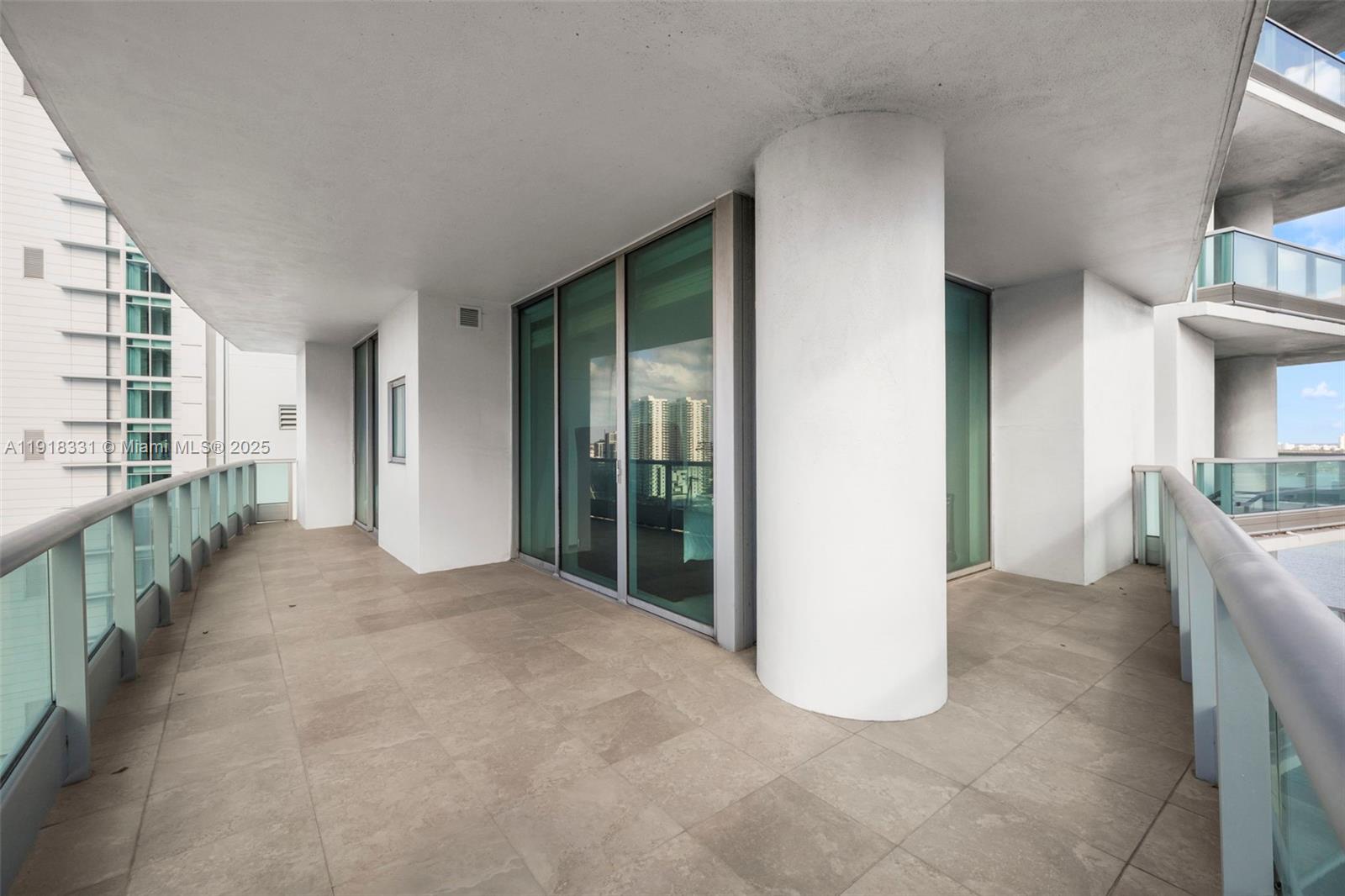 900 BISCAYNE BAY CONDO - Residential