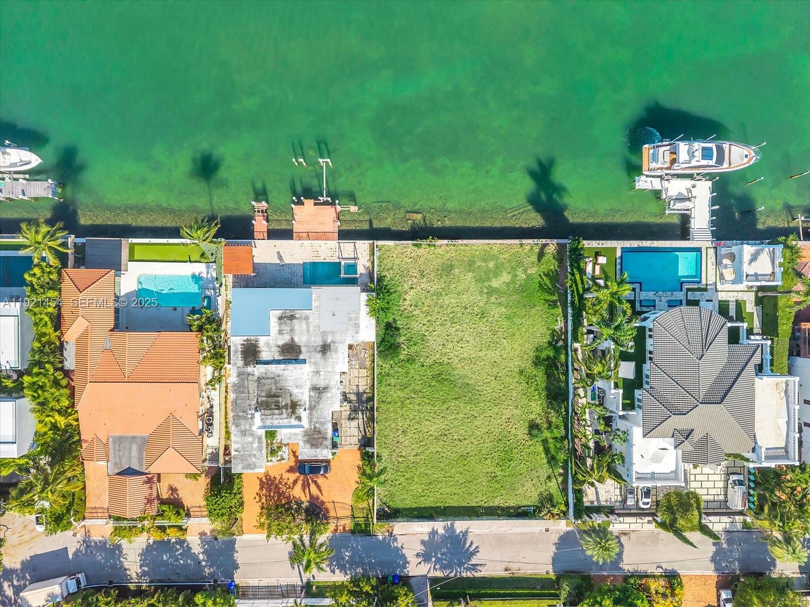 BISCAYNE ISL - Residential
