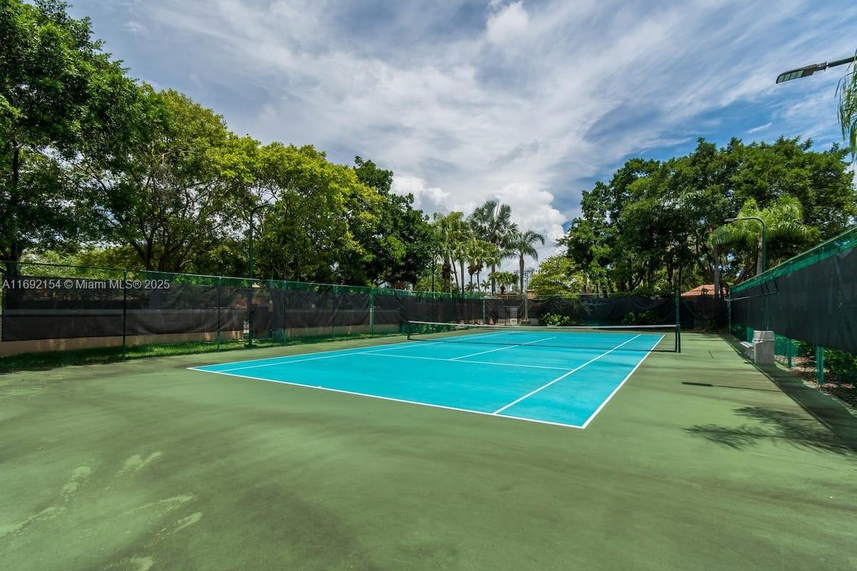 THE YACHT CLUB AT AVENTUR - Residential Lease